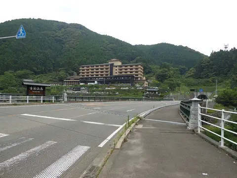 古湯温泉の街並み（施設周辺の景観）