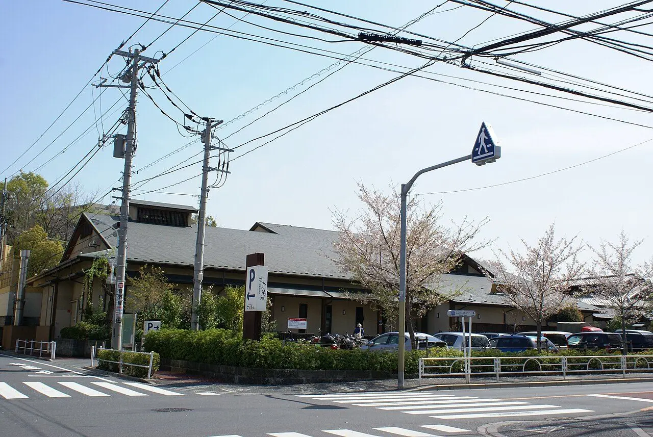 前野原温泉付近の桜