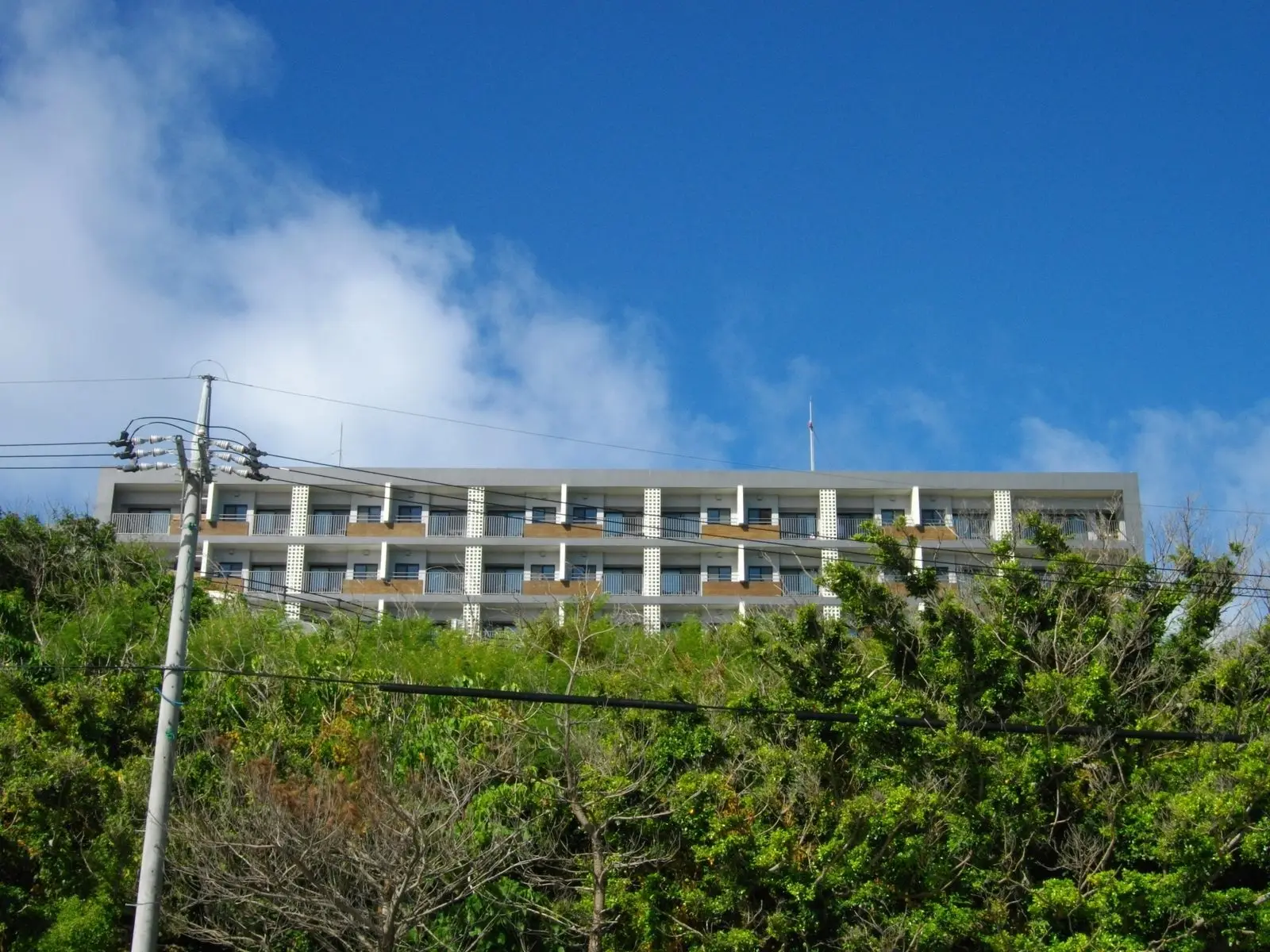 琉球温泉 瀬長島ホテルの外観